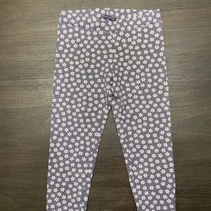 Brandy Melville flower print leggings